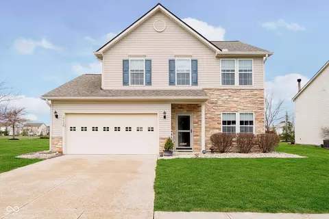 10428 Mcclain Dr, Brownsburg, IN 46112