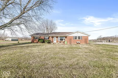 1636 N County Road 425 E, Avon, IN 46123