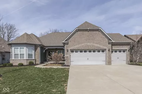 4182 Backstretch Ln, Bargersville, IN 46106