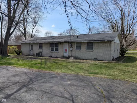 5961 N 200 W, Columbus, IN 47201