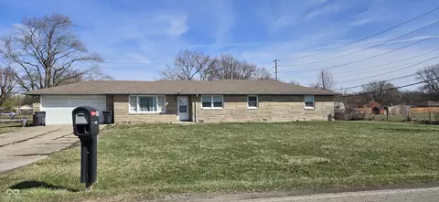 3002 W 53rd St, Anderson, IN 46011