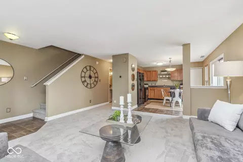 Living - 12970 E 131st St, Fishers, IN 46037 photo 2 of 2