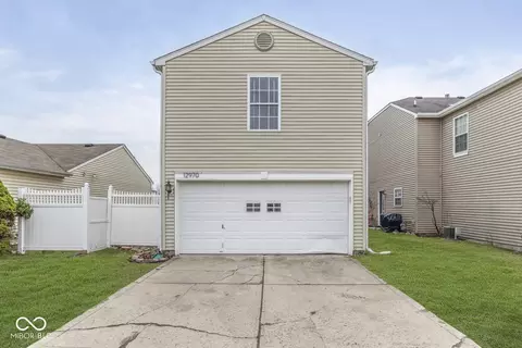 Exterior - 12970 E 131st St, Fishers, IN 46037 photo 5 of 5
