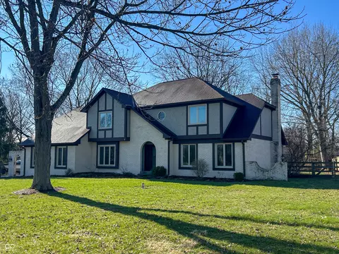 7211 Kensington Ct, Avon, IN 46123