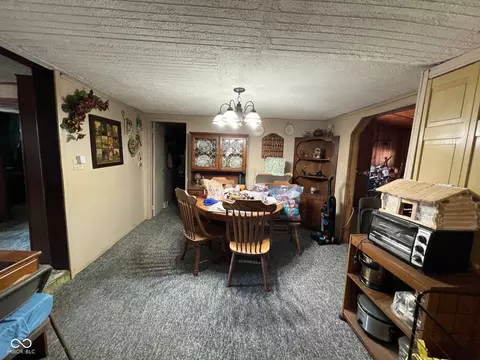 Dining - 8333 N 550 E, Marshall, IN 47859 photo 1 of 1