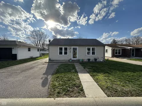 78 Irma St, Bargersville, IN 46106
