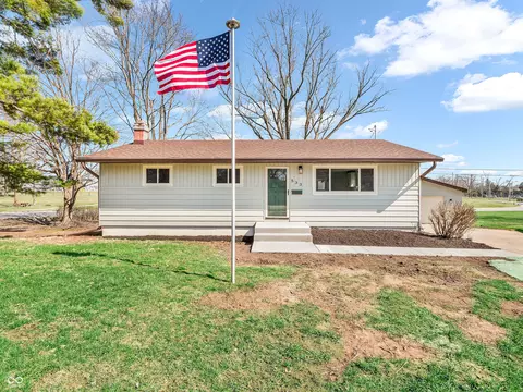 533 E Ulen Dr, Lebanon, IN 46052