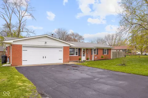 3104 S Pisgah Way, Columbus, IN 47203