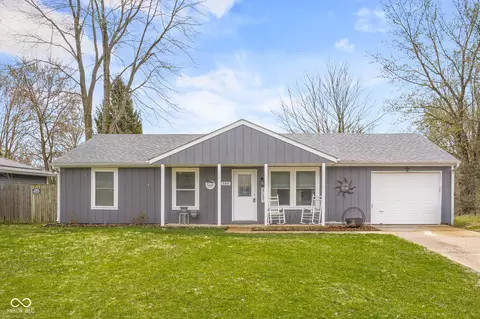 149 Meadow Pl, Hope, IN 47246