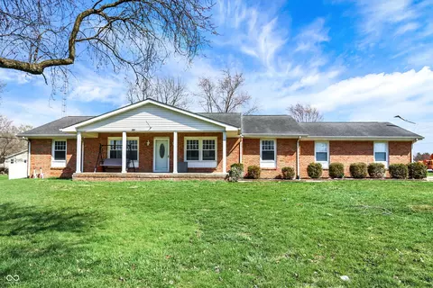 3940 E 600 N, Columbus, IN 47203