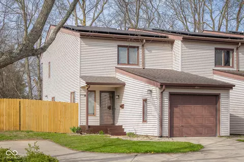 1512 Tipton Ln, Columbus, IN 47201