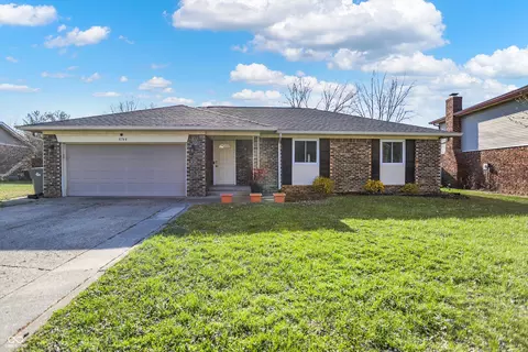 4744 Whirlaway Dr, Indianapolis, IN 46237