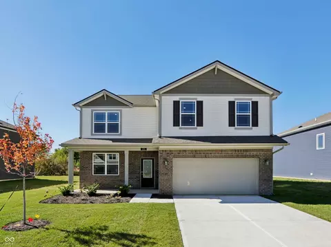 221 Ames Dr, Whiteland, IN 46184