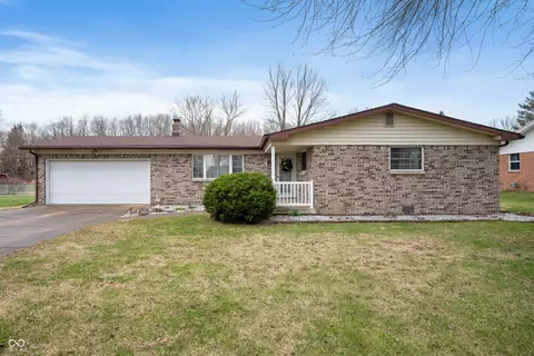 13130 W Council Rd, Yorktown, IN 47396