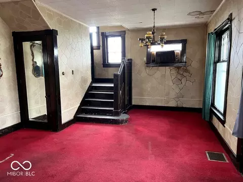 Living - 1325 S Hackley St, Muncie, IN 47302 photo 2 of 2