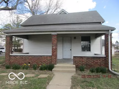 909 S Colfax St, Martinsville, IN 46151
