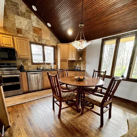 1813 Birch Dr, Plainfield, IN 46168 photo 13
