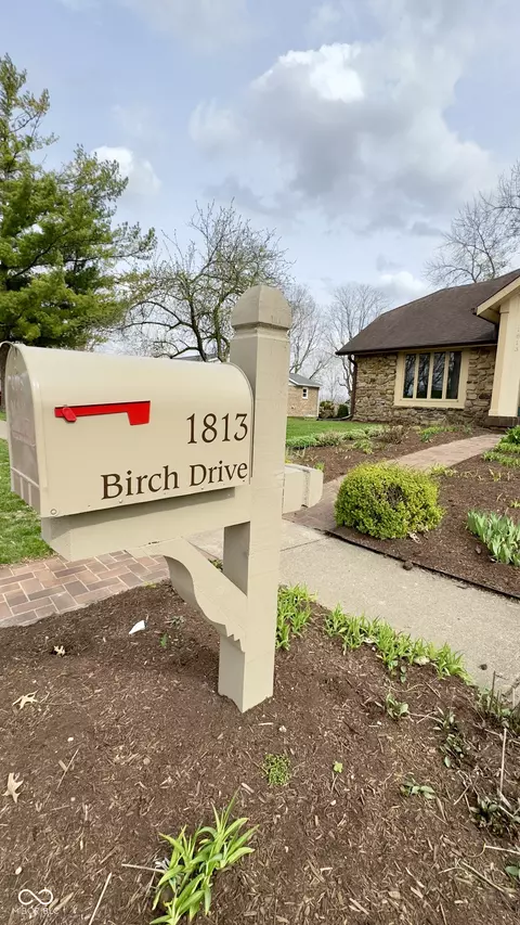 1813 Birch Dr, Plainfield, IN 46168 photo 5