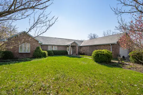 1791 S Conservation Club Rd, Morgantown, IN 46160