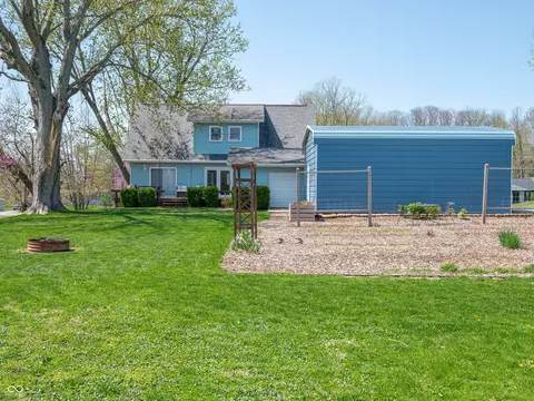 Exterior - 704 E Crestline Dr, Bloomington, IN 47401 photo 8 of 22