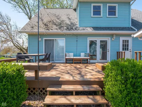Exterior - 704 E Crestline Dr, Bloomington, IN 47401 photo 2 of 22