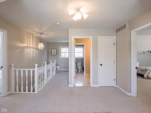 Entry Way - 704 E Crestline Dr, Bloomington, IN 47401 photo 7 of 9