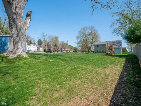 Exterior - 704 E Crestline Dr, Bloomington, IN 47401 photo 15 of 22