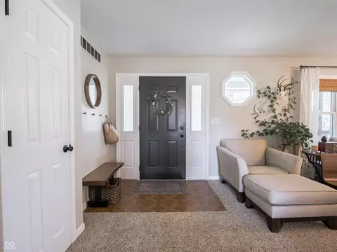 Entry Way - 704 E Crestline Dr, Bloomington, IN 47401 photo 2 of 9