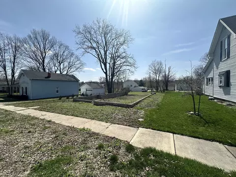 309 W Taylor St, Pendleton, IN 46064