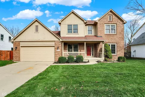 11247 Reflection Point Dr, Fishers, IN 46037