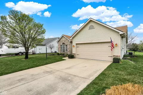 5851 Arrowleaf Ln, Carmel, IN 46033 photo 3