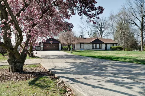 6047 W 56th St, Indianapolis, IN 46254