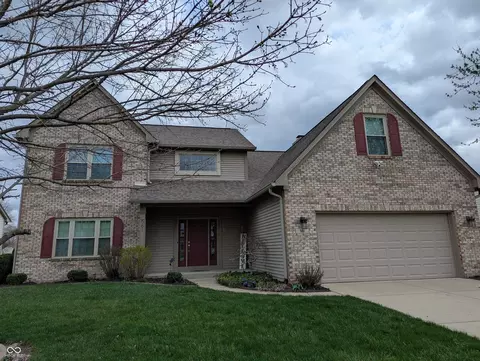 561 Prince Dr, Greenwood, IN 46142