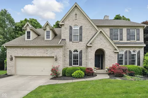 11974 Volcanic Rock Dr, Fishers, IN 46037