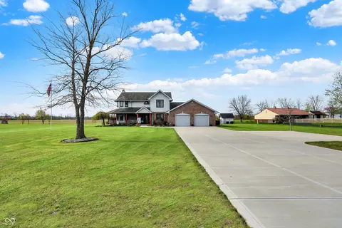 1687 E 600 N, Whiteland, IN 46184