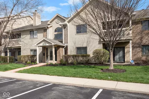 8810 Yardley Ct #208, Indianapolis, IN 46268