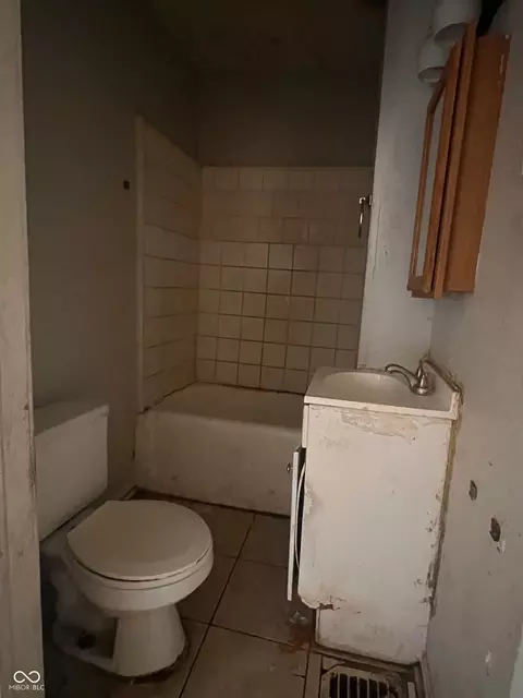 Bath - 3434 N Rural St, Indianapolis, IN 46218 photo 1 of 1
