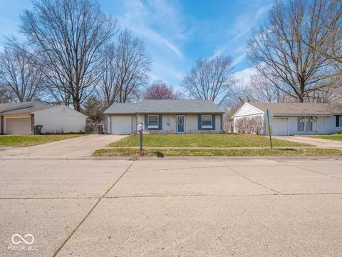 5512 Straw Hat Dr, Indianapolis, IN 46237