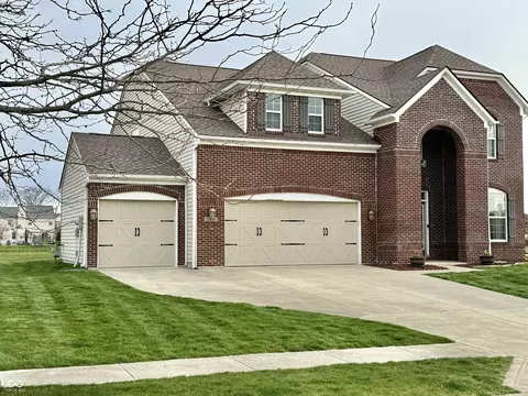 11958 Logan Hunter Trl, Noblesville, IN 46060