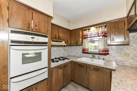 4403 W Compton Dr, Edinburgh, IN 46124 photo 14