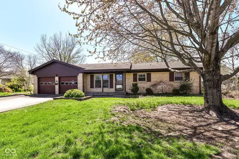 4403 W Compton Dr, Edinburgh, IN 46124