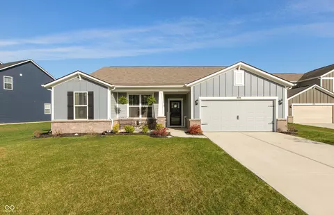 5694 Walkabout Way, Brownsburg, IN 46112