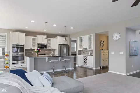 Kitchen - 14059 Knightstown Dr E, Carmel, IN 46033 photo 1 of 4