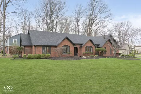 142 W 88th St, Indianapolis, IN 46260