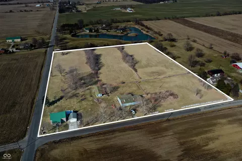 1976 W County Road 300 N, New Castle, IN 47362