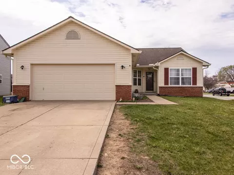 2179 W Van Arsdall Ct, Columbus, IN 47201