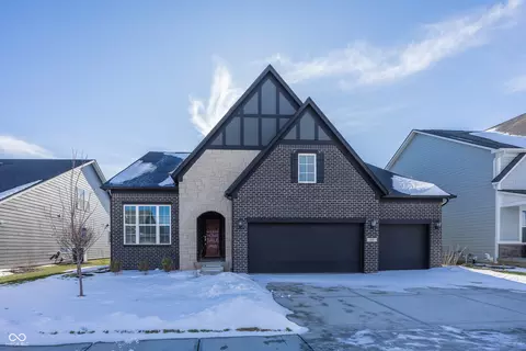 141 Creststone Blvd, Westfield, IN 46074
