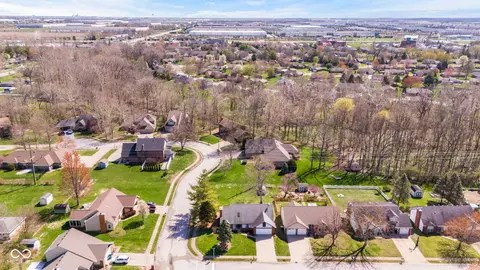 View/Area - 923 Jonathan Dr, Plainfield, IN 46168 photo 6 of 6