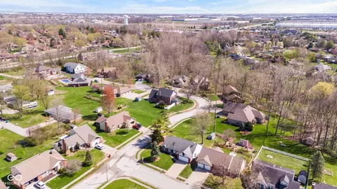 View/Area - 923 Jonathan Dr, Plainfield, IN 46168 photo 5 of 6
