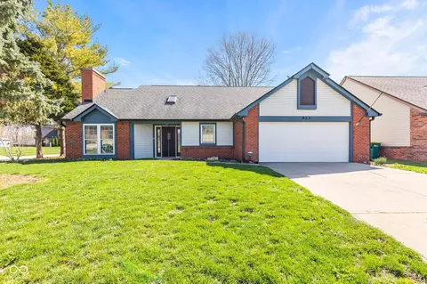 923 Jonathan Dr, Plainfield, IN 46168